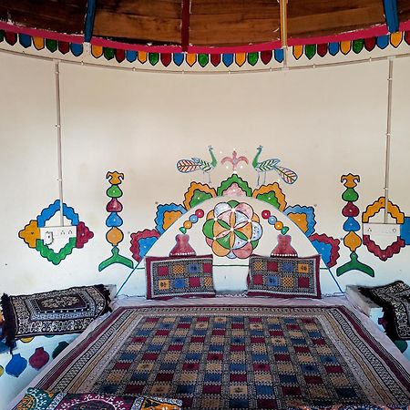 White Land Villagestay Dhordo Exterior foto