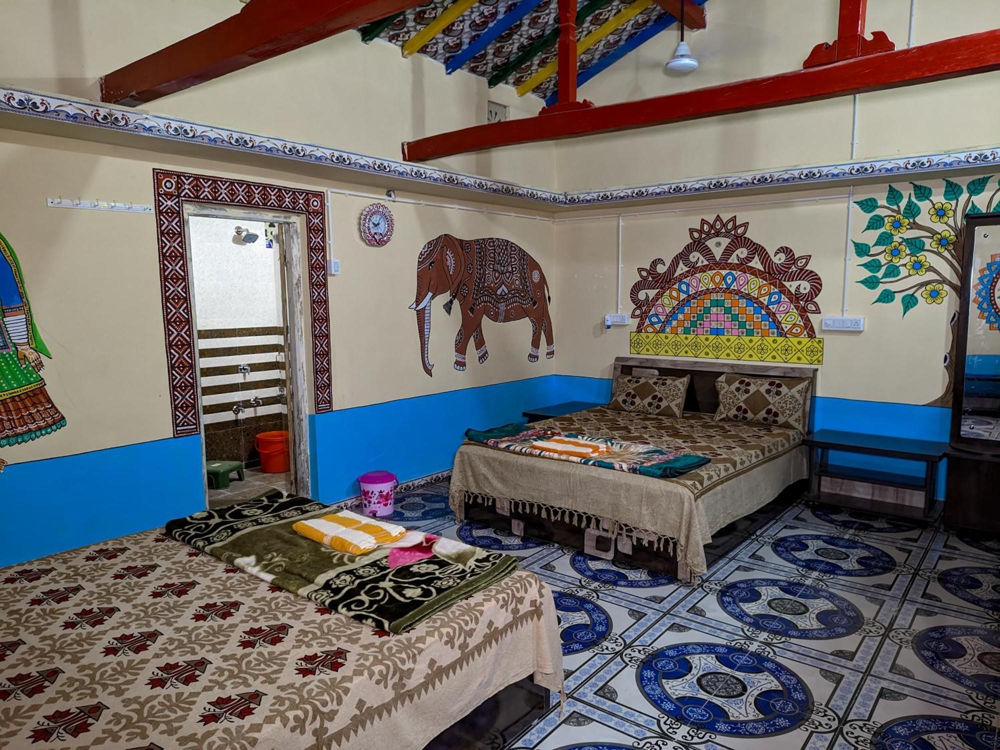 White Land Villagestay Dhordo Exterior foto